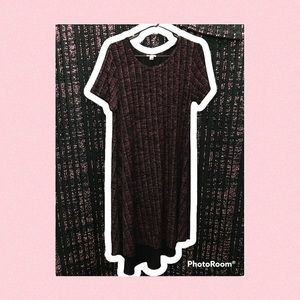 Holiday dress 🎄🎄🎄NWT Lularoe Carly Dress Sz small (runs large)